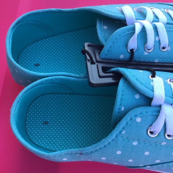 [HANDPAINTED] Disney The Little Mermaid Shoes - Picture 5 of 5